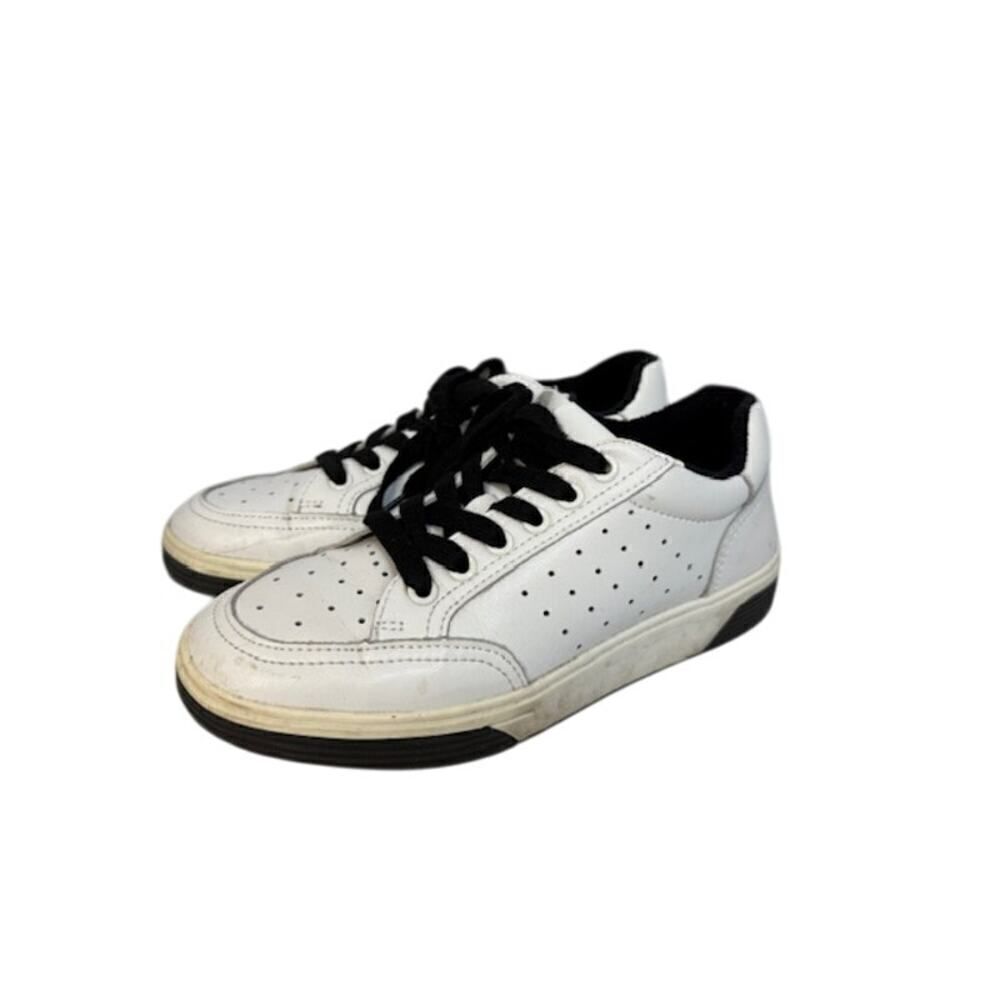 Steve Madden Women's White Leather Sneaker with Black Laces 7M